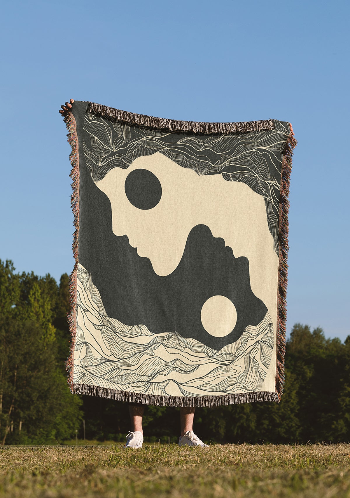 Yin Yang Woven Hanging Blanket